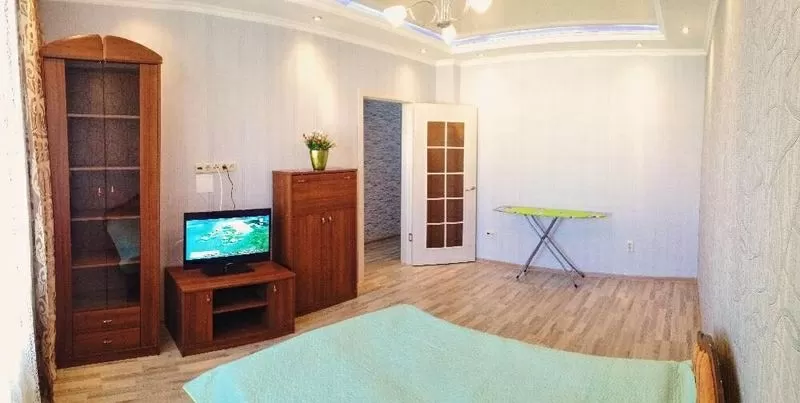 1 комнатная квартира Алматы.