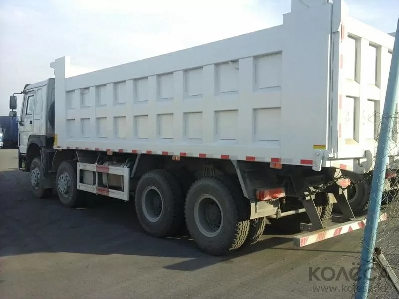 Самосвал HOWO 40 тонн евро 2