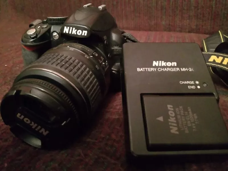 Продаю Nikon D3100 видео и фото в отличном состоянии