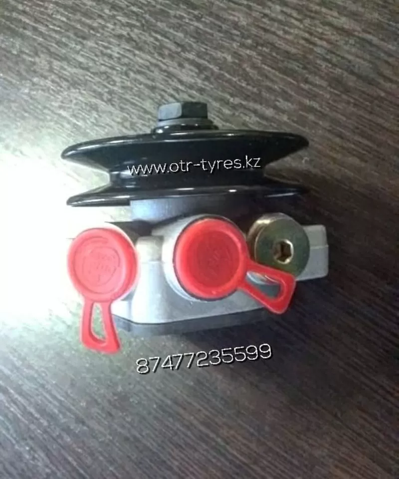 Топливный насос Deutz, Volvo 02111299