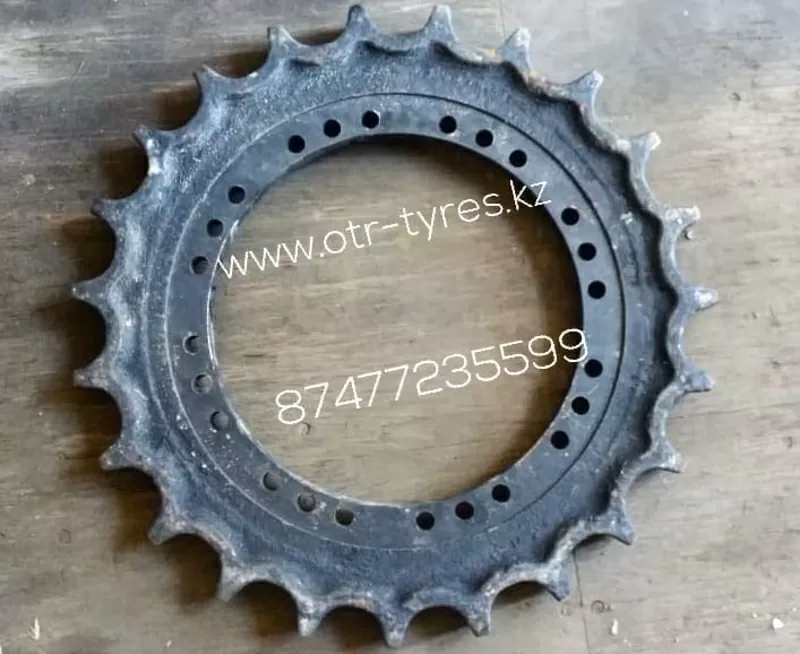 Звездочка на экскаватор Hyundai 305 2