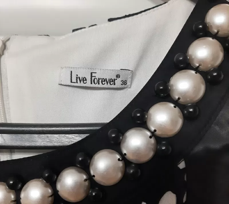 Продается платье Live Forever 2