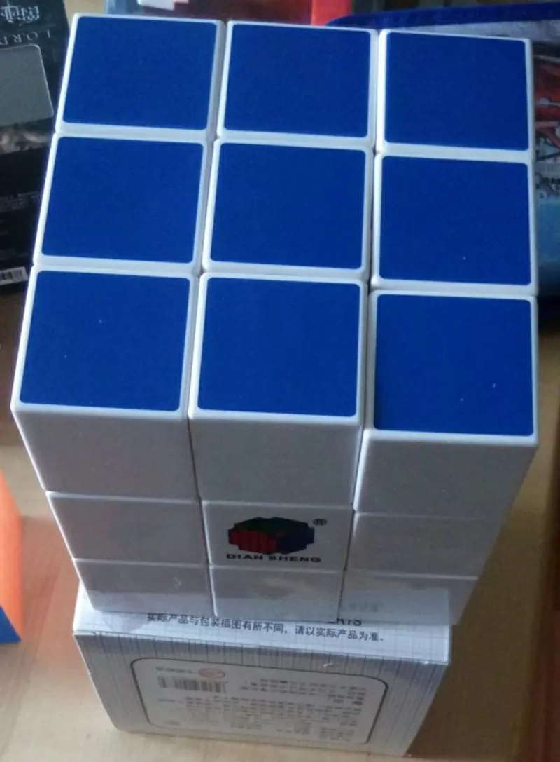 Кубик-рубика 3x3 Diansheng 12, 8см 2