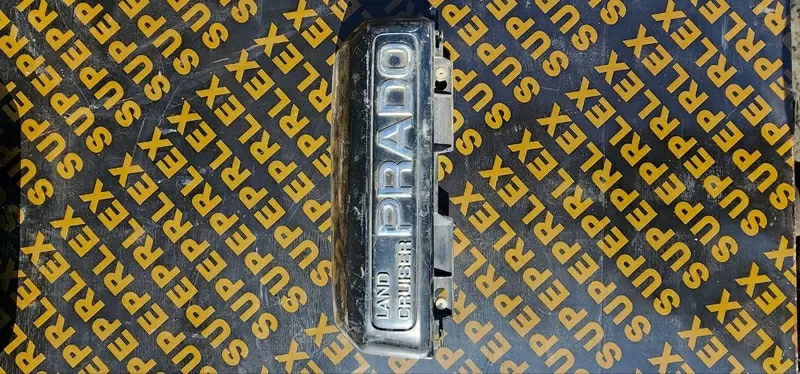 Подномерник  Toyota Land Cruiser Prado 120