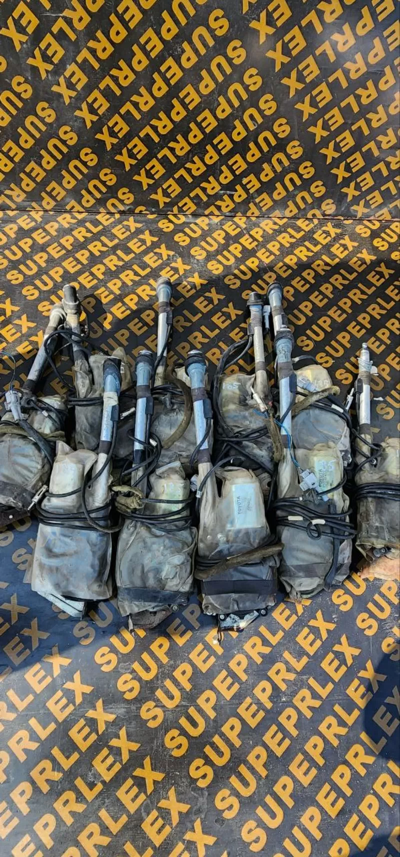 Антенна на  Toyota  Hilux Surf 185