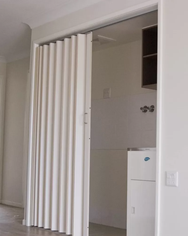 Складные раздвижные межкомнатные двери гармошка перегородка купе ширма 4