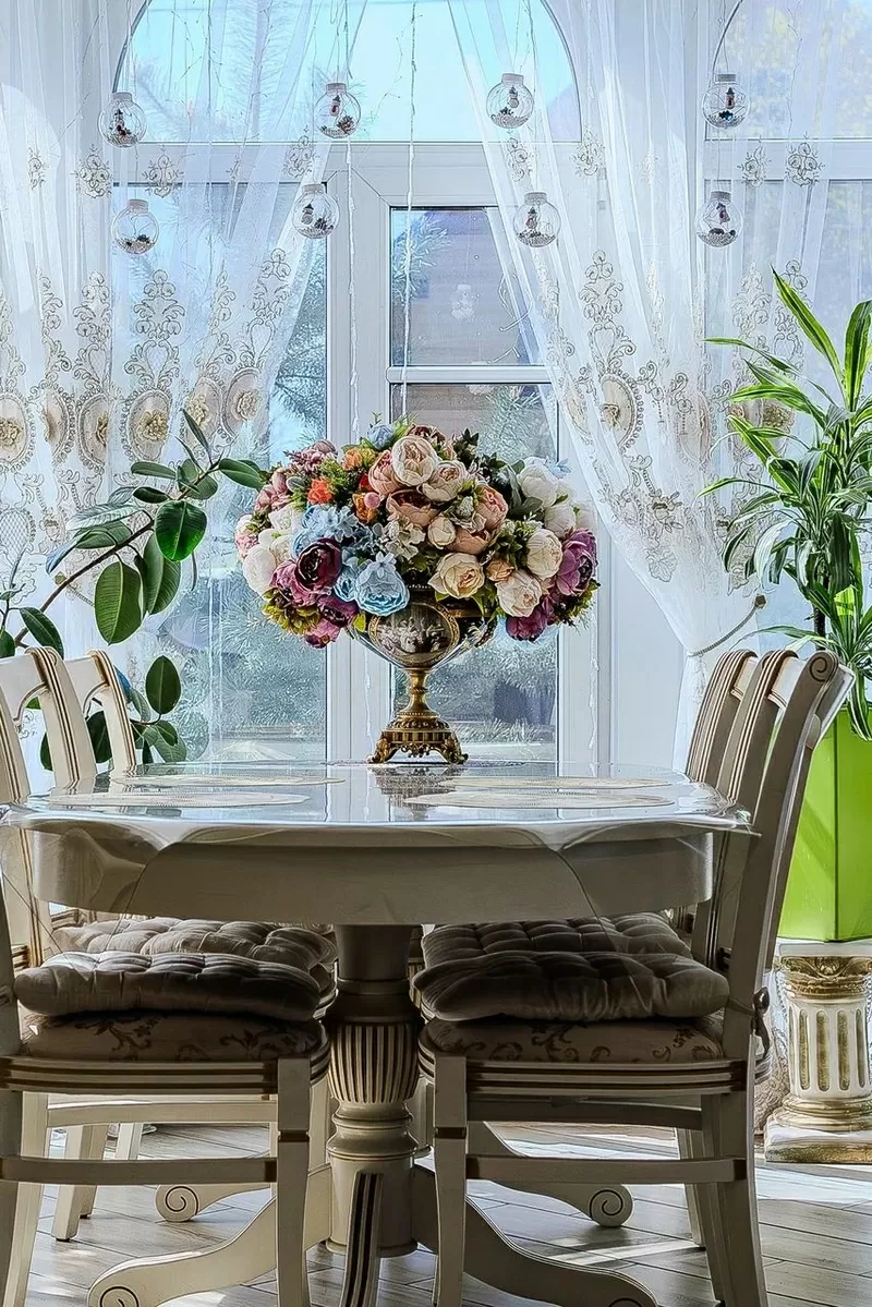 В срочной продаже Дом «Дыхание Барокко» . С ремонтом и мебелью. 4