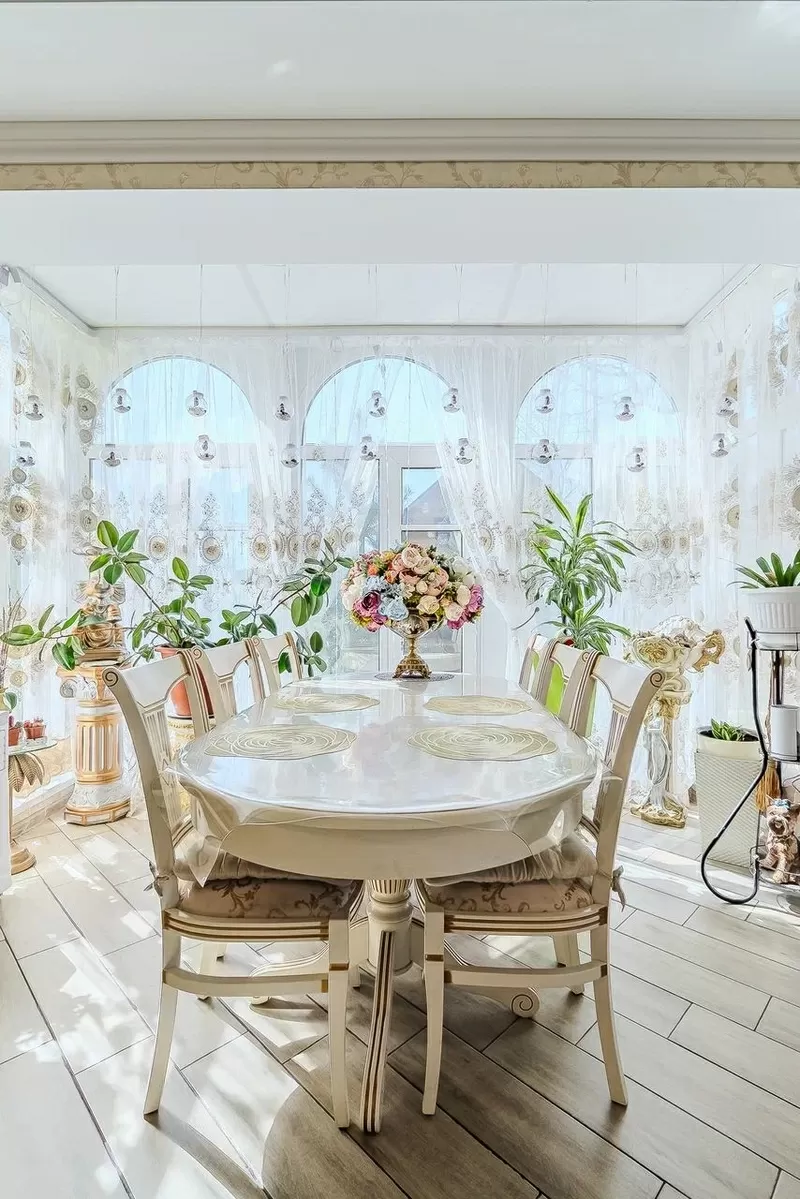 В срочной продаже Дом «Дыхание Барокко» . С ремонтом и мебелью. 7