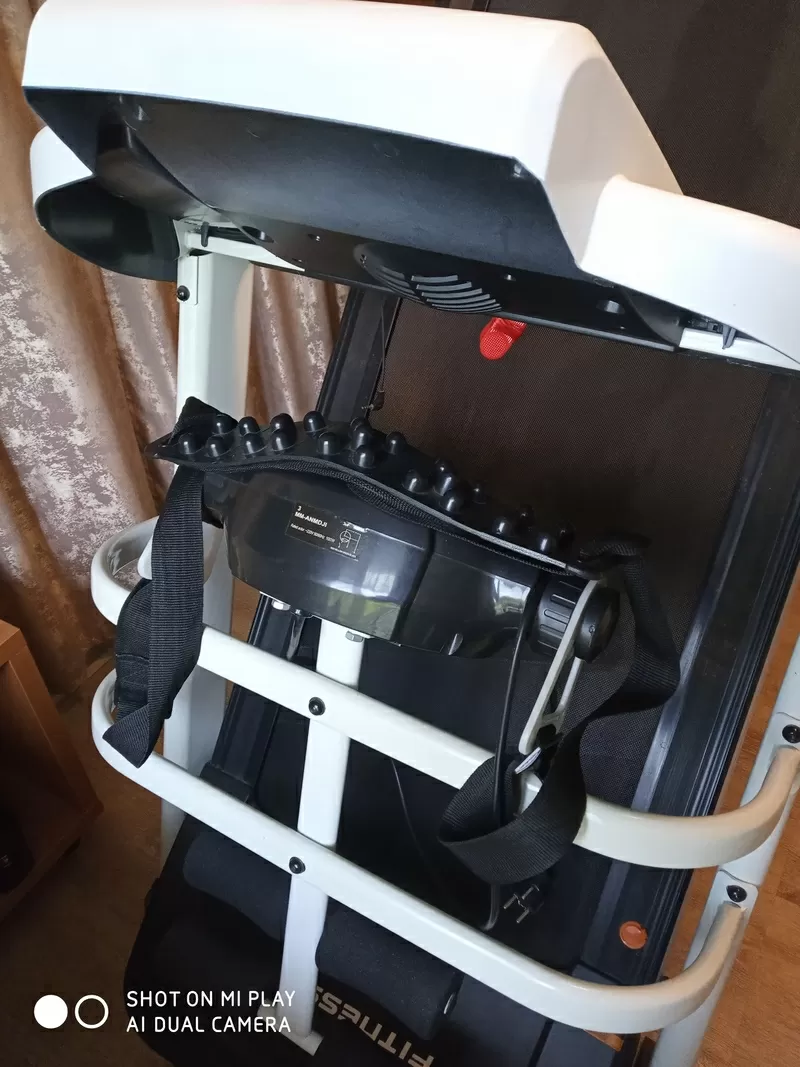 Одна из лучших Беговых дорожек с регулировкой уклона, сенсорный экран. 3