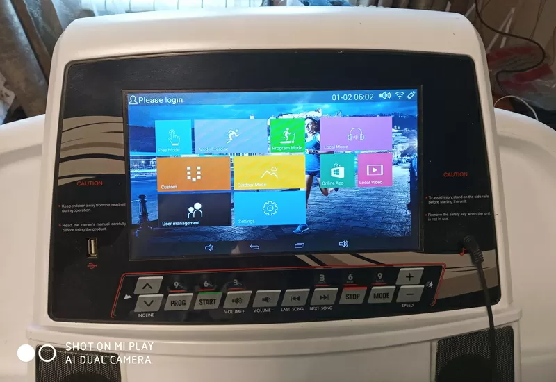 Одна из лучших Беговых дорожек с регулировкой уклона, сенсорный экран. 2