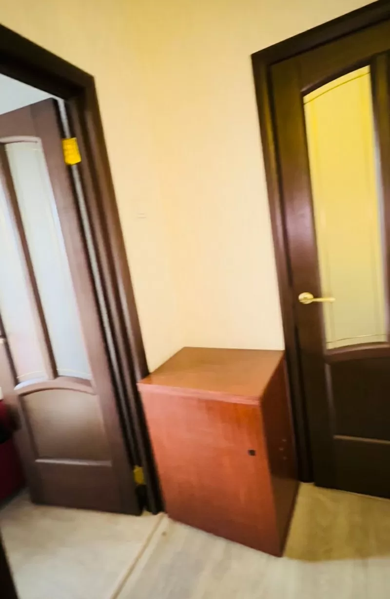 Продаю 1 квартиру  улучшенной планировки. 4