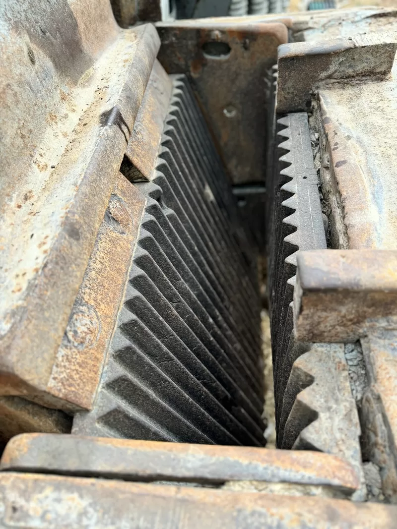 Щековая дробилка СМД-108. 5