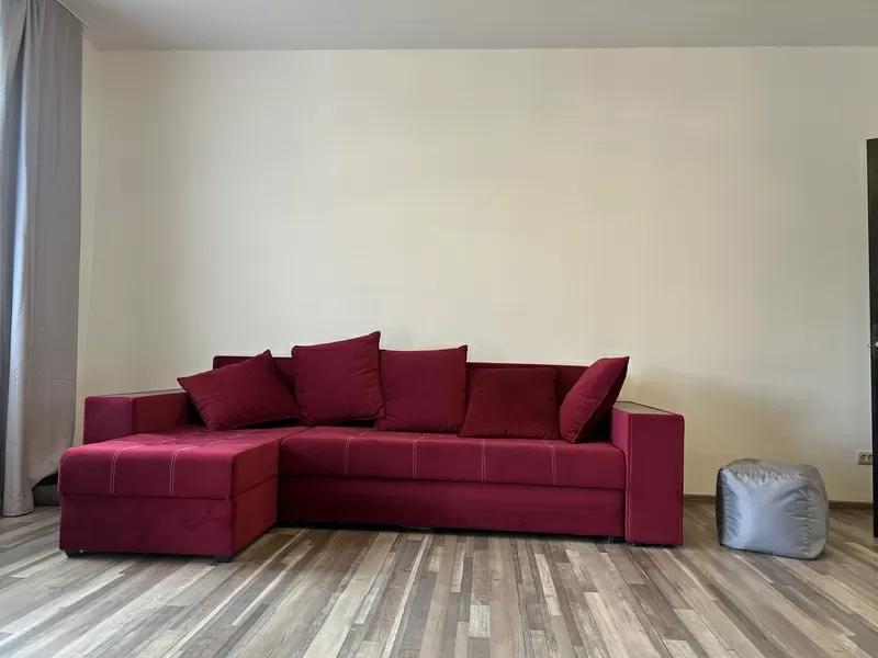 ГОТОВАЯ ДАЧА  и ДИВАН ЦВЕТА СПЕЛОЙ ВИШНИ В ПОДАРОК!