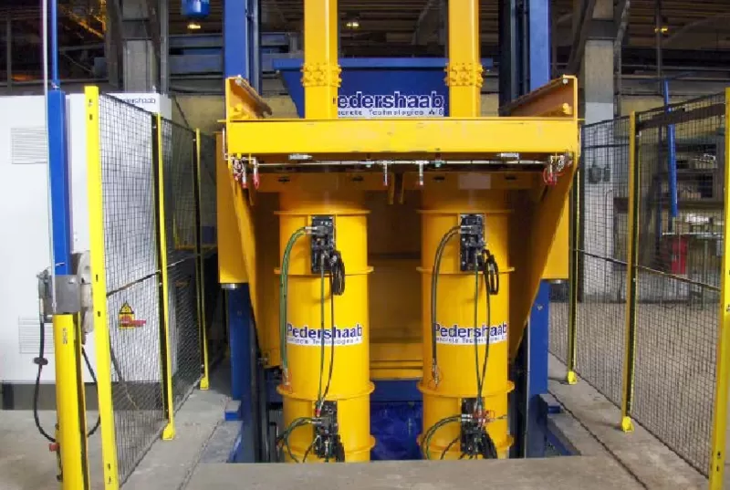 Оборудование для производства бетонных труб VIHY Masterflex,  Дания.