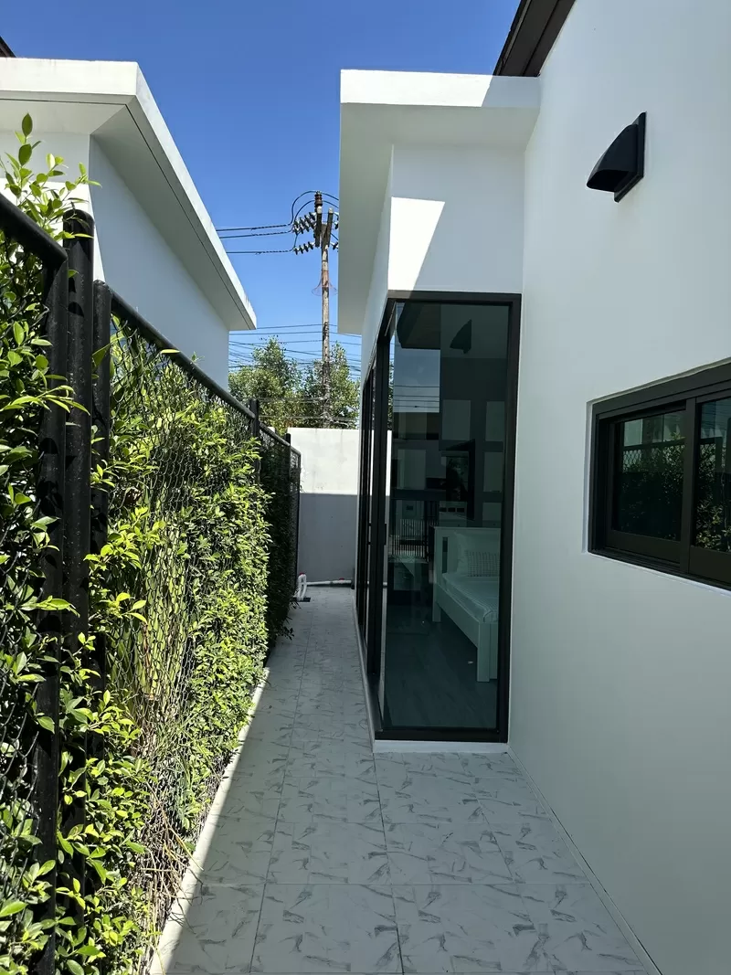 Продаётся вилла,  на юго-востоке острова в районе Чалонг.