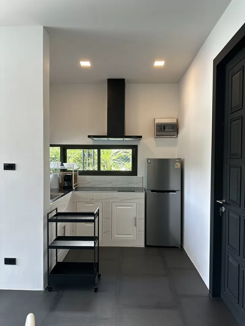 Продаётся вилла,  на юго-востоке острова в районе Чалонг. 4