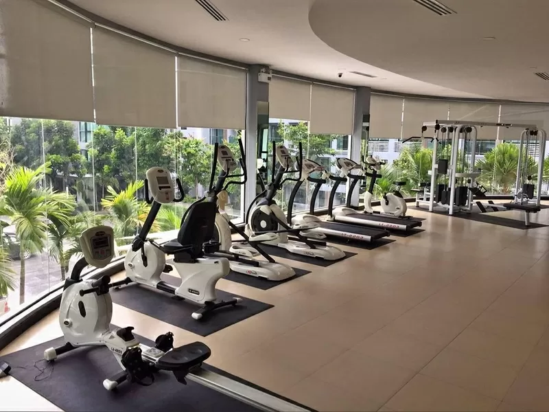 Евгения и Дмитрий — русскоязычные специалисты по недвижимости 4