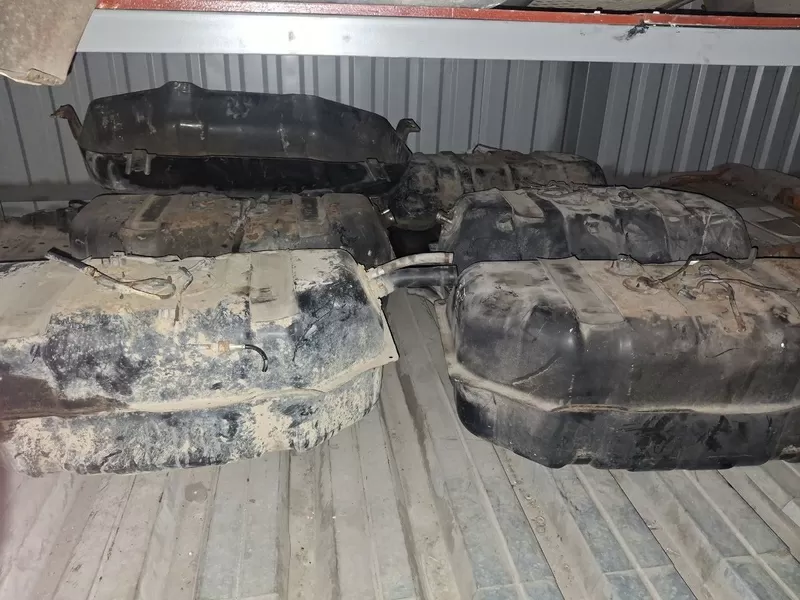 Бензобак на  Toyota Land Cruiser Prado 120. Prado 150