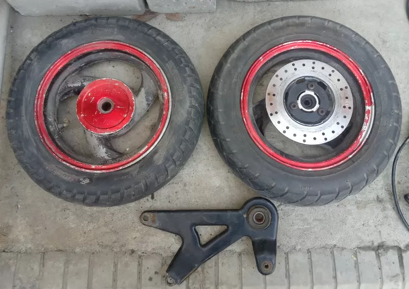 Запчасти на скутер Китаец 100-150куб диски тормоза вариатор ремень и